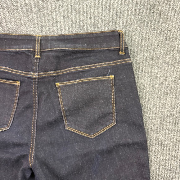 Chico's Platinum Barely Boot Jeans Womens 0 Regular Dark Wash Stretch Denim - Picture 10 of 14